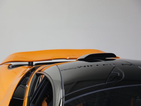 Used 2021 McLaren 720S RWD image 32