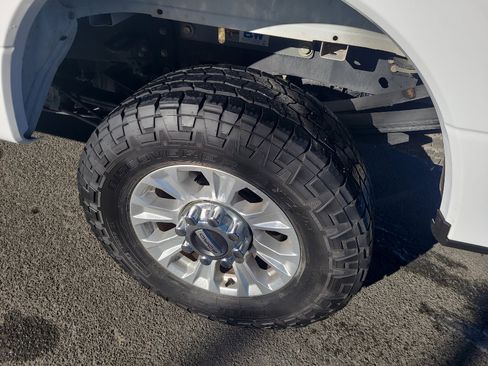 Used 2022 Ford F250 XL w/ STX Appearance Package image 5