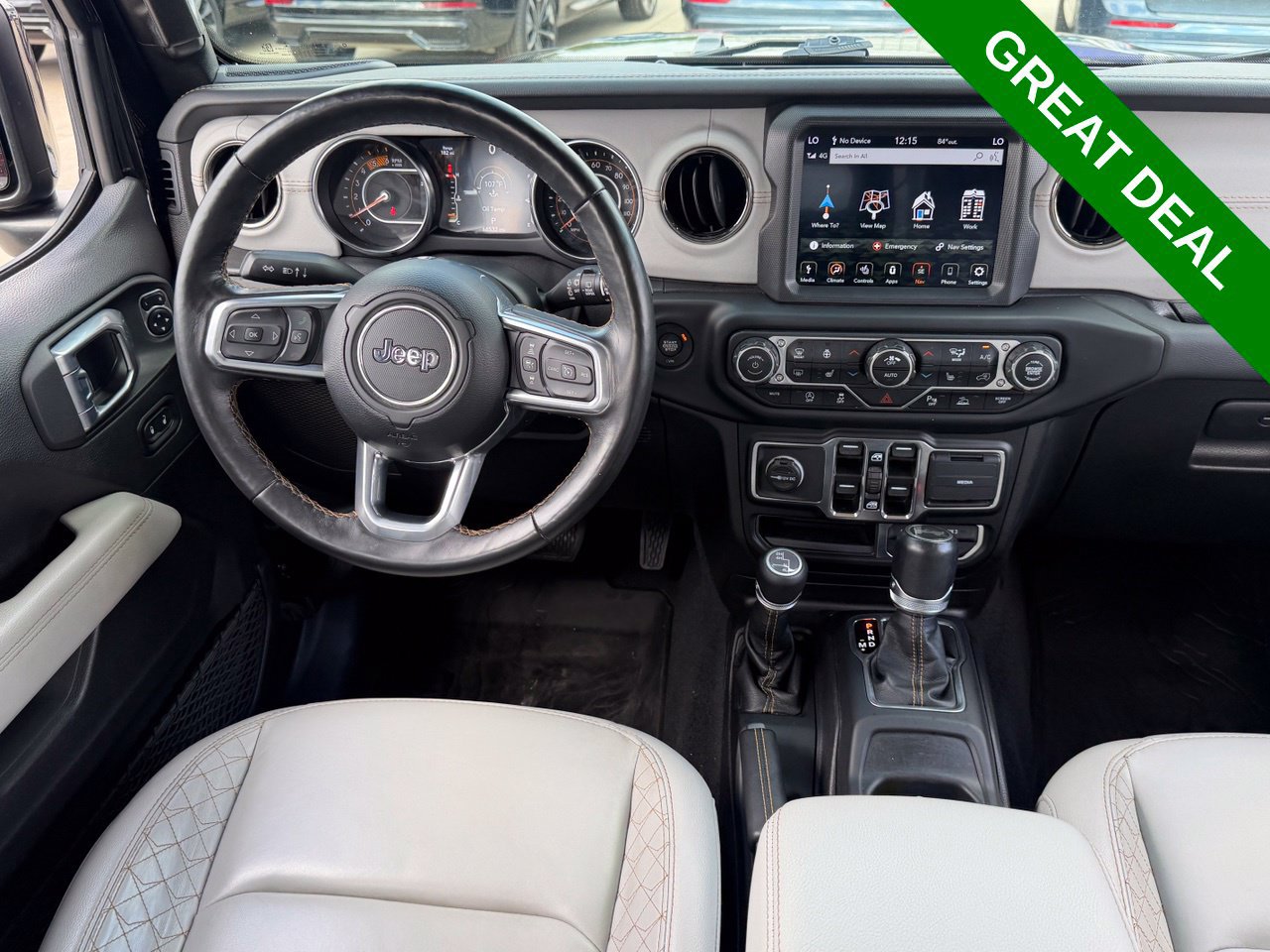 Used 2021 Jeep Wrangler Unlimited Sahara AWD/4WD image 15