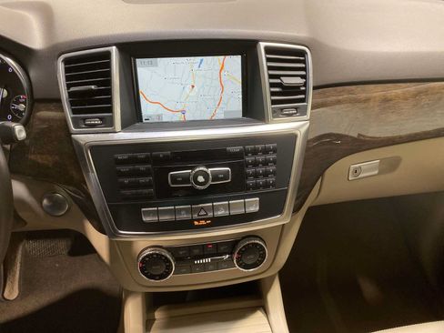 Used 2015 Mercedes-Benz ML 350 4MATIC image 16