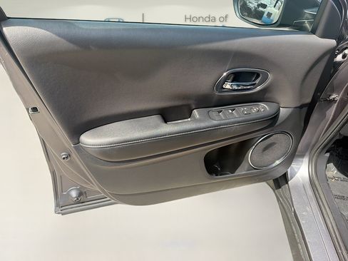 Used 2020 Honda HR-V EX image 19