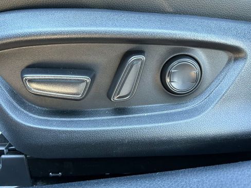 Certified 2025 Toyota Camry SE image 16