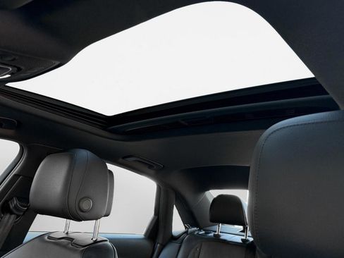 Used 2018 Audi A4 2.0T Prestige w/ Prestige Package image 19