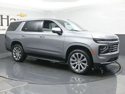 New 2026 Chevrolet Tahoe Premier w/ Sun And Tow Package AWD/4WD image 6