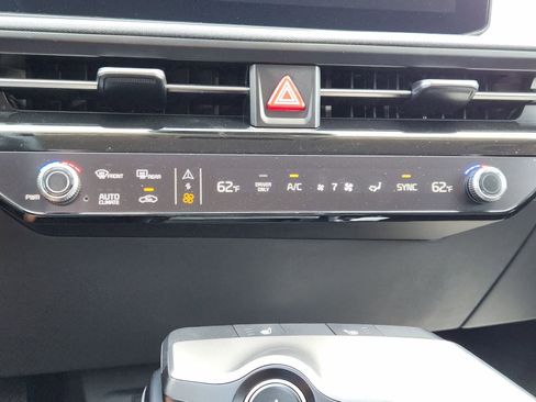 New 2025 Kia EV6 Light image 17