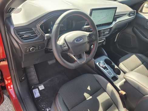 New 2025 Ford Escape ST-Line w/ Equipment Group 301A image 7