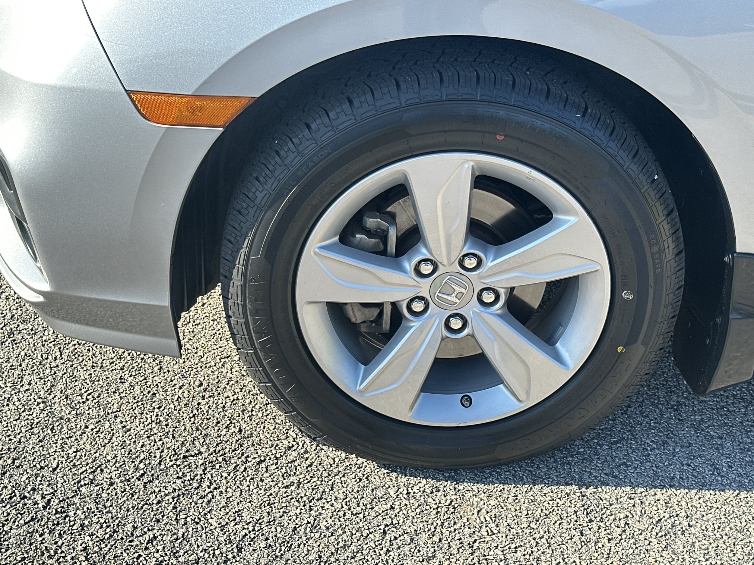 Used 2019 Honda Odyssey EX image 11
