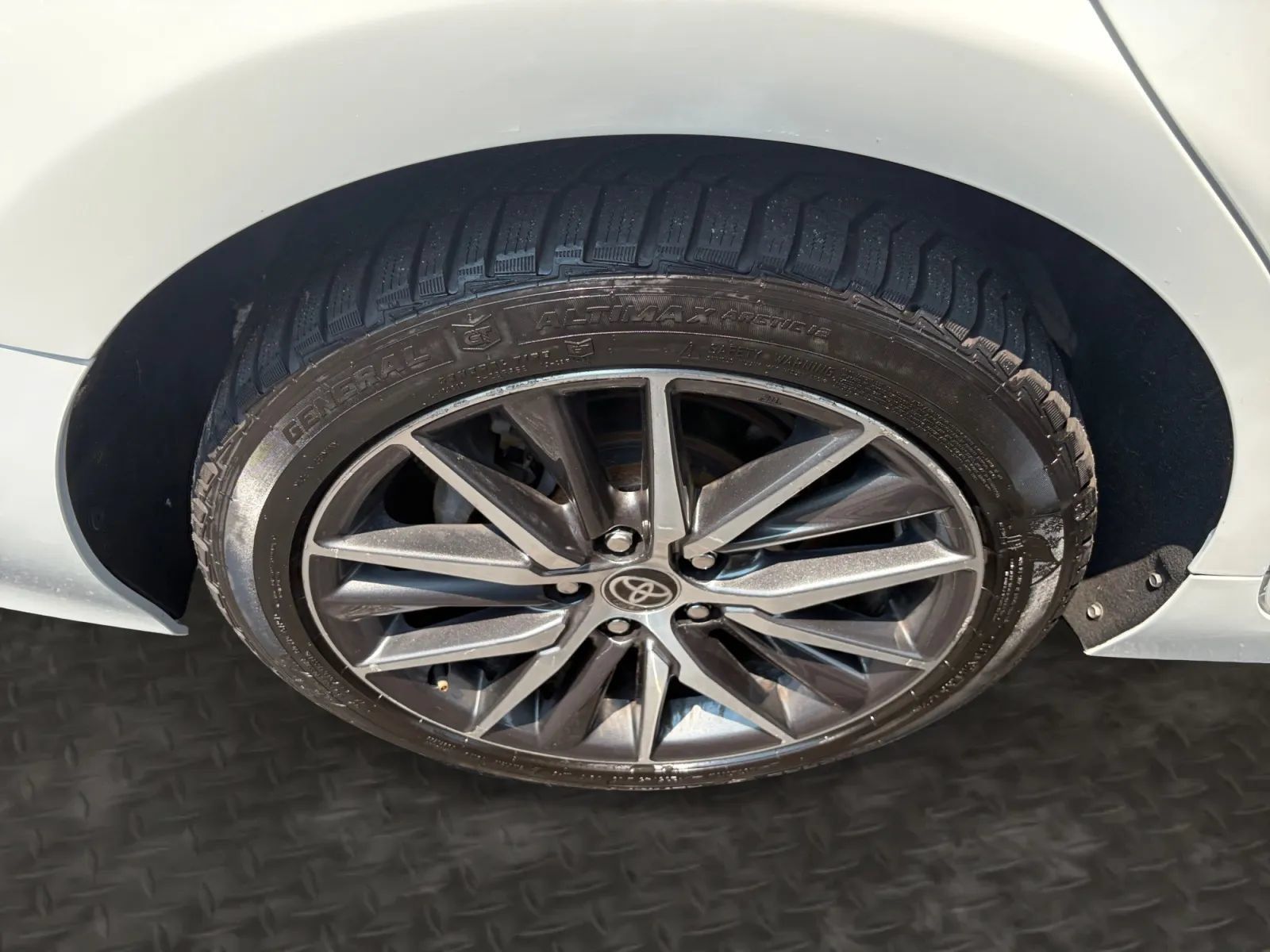 Used 2021 Toyota Camry XLE AWD/4WD image 40