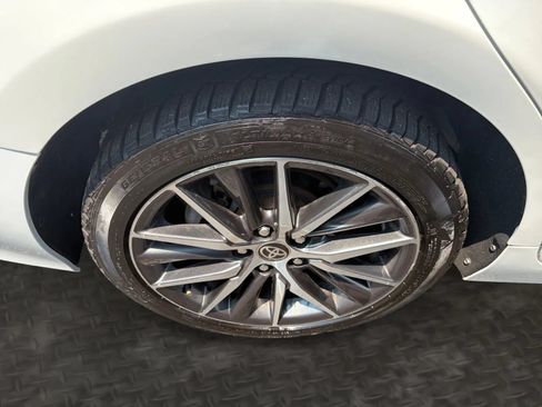 Used 2021 Toyota Camry XLE AWD/4WD image 40