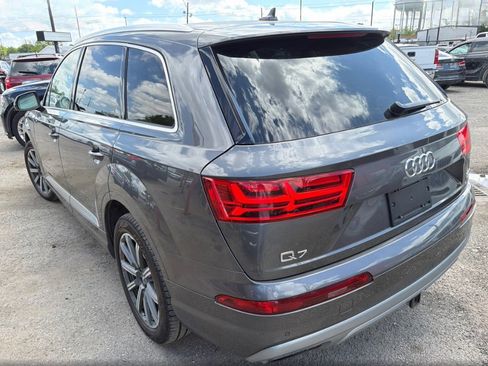 Used 2018 Audi Q7 3.0T Prestige AWD/4WD image 7