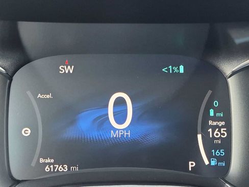 Used 2023 Chrysler Pacifica Touring-L FWD image 28