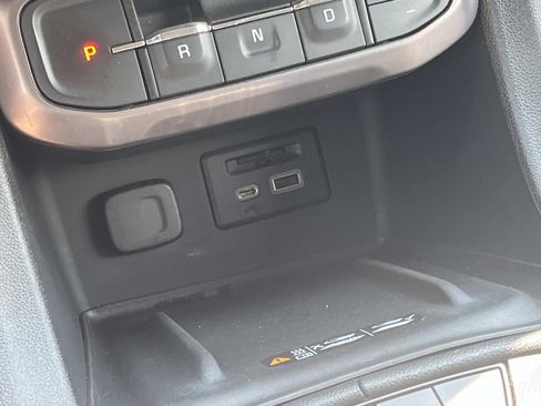 Used 2023 GMC Acadia AT4 w/ Preferred Package AWD/4WD image 38