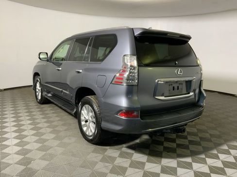 Used 2016 Lexus GX 460 w/ Premium Package image 9
