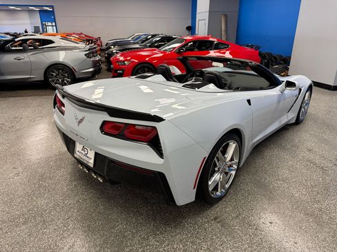 Used 2019 Chevrolet Corvette Stingray Convertible w/ Battery Protection Package image 9