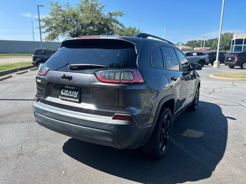 Used 2020 Jeep Cherokee Latitude Plus FWD image 7