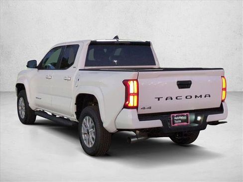 New 2025 Toyota Tacoma SR5 image 9