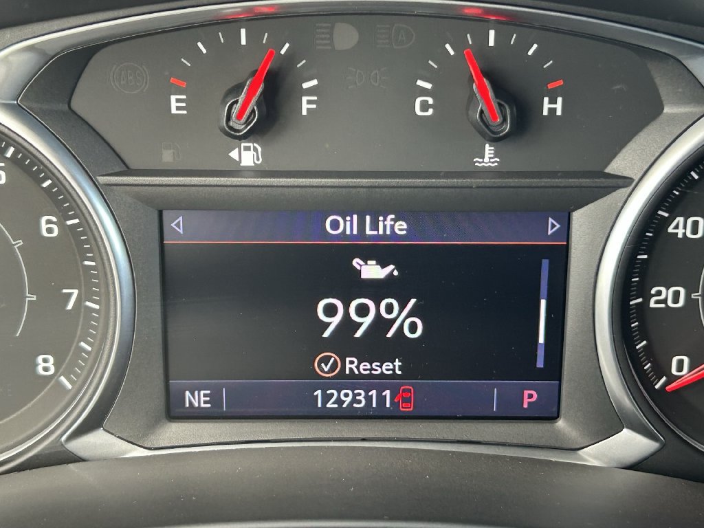 Used 2020 GMC Terrain SLT w/ Preferred Package FWD image 31