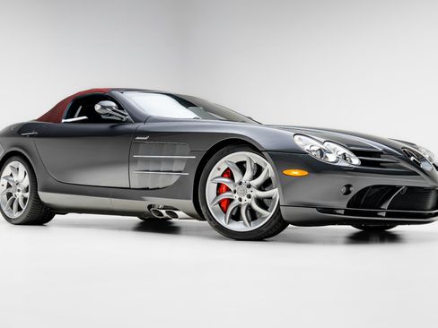 Used 2008 Mercedes-Benz SLR image 10