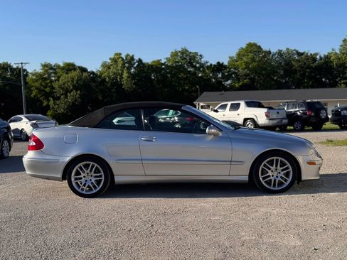 Used 2009 Mercedes-Benz CLK 350 Cabriolet image 14