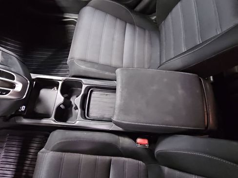 Used 2022 Honda CR-V EX image 19