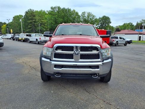 Used 2017 RAM 4500 Tradesman w/ Chrome Appearance Group AWD/4WD image 8