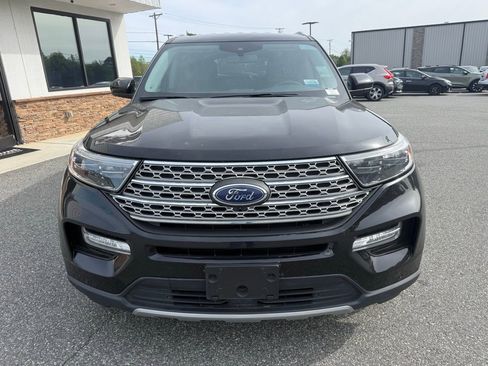 Used 2023 Ford Explorer Limited image 10