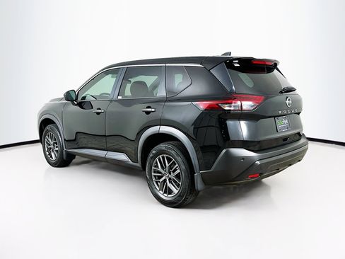 Used 2021 Nissan Rogue S FWD image 5