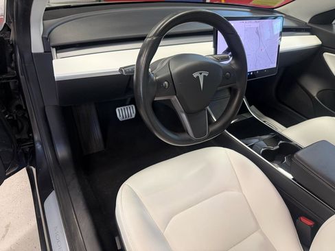 Used 2018 Tesla Model 3 Long Range AWD/4WD image 23