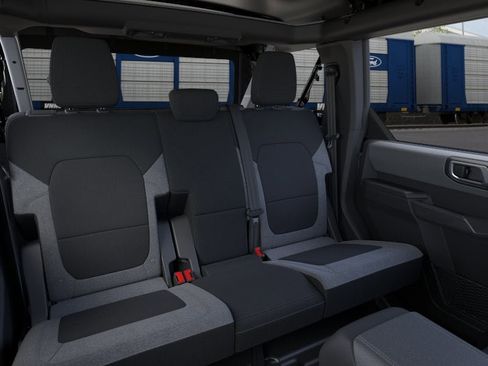 New 2026 Ford Bronco 4-Door image 11