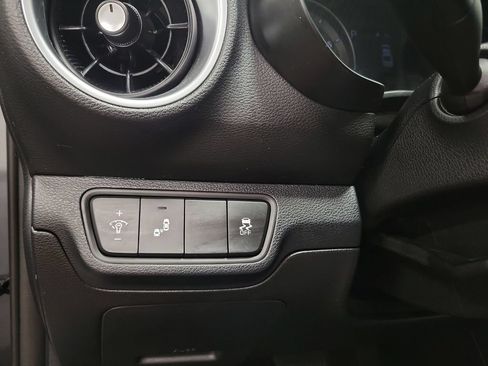 Used 2024 Kia Forte LXS w/ LXS Technology Package FWD image 24