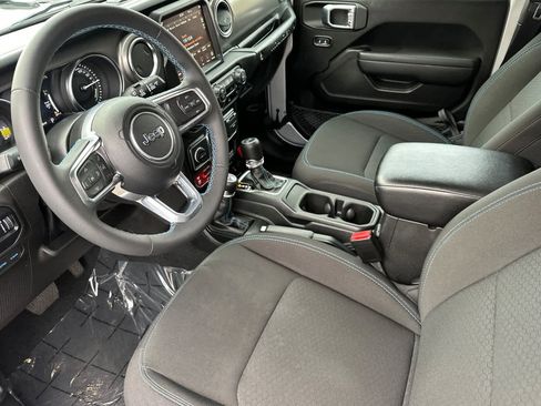 Used 2023 Jeep Wrangler Unlimited Rubicon 4xe w/ Steel Bumper Group image 11