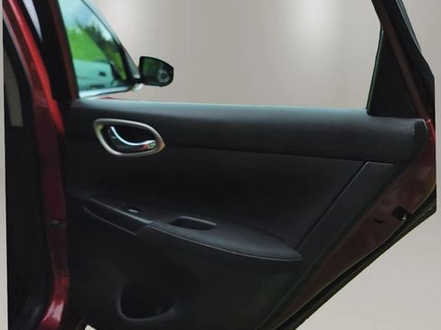 Used 2015 Nissan Sentra SV w/ Cold Weather Package FWD image 15