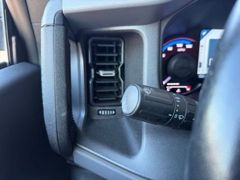 Used 2024 Ford Bronco Big Bend image 24