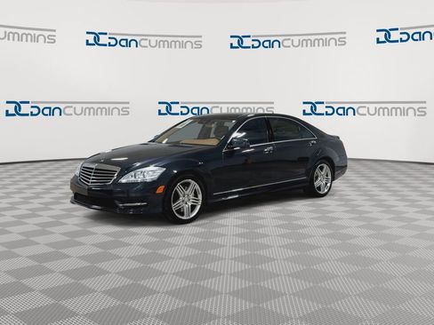 Used 2013 Mercedes-Benz S 550 4MATIC image 4