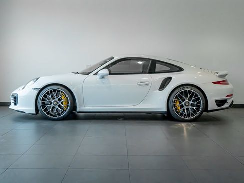 Used 2014 Porsche 911 Turbo S AWD/4WD image 2