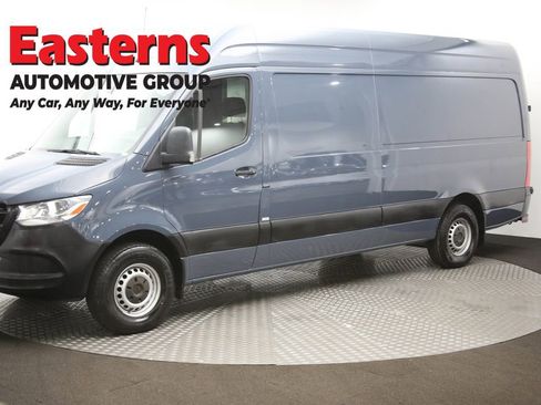 Used 2019 Mercedes-Benz Sprinter 170 image 53