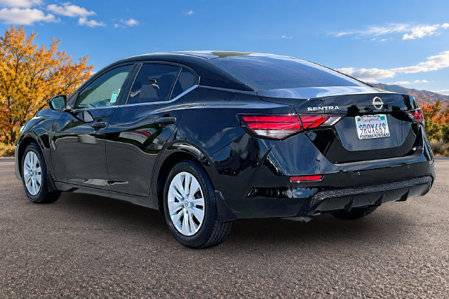 Certified 2025 Nissan Sentra S FWD image 4