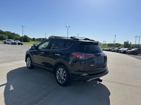 Used 2017 Toyota RAV4 Limited w/ Advanced Technology Package AWD/4WD image 4