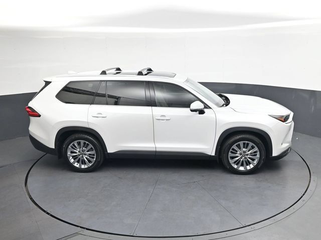 Used 2024 Toyota Grand Highlander AWD image 26