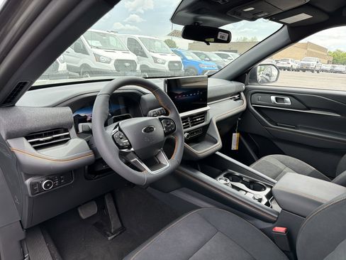 New 2026 Ford Explorer Tremor AWD/4WD image 8