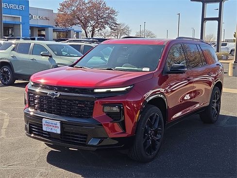 New 2026 Chevrolet Traverse RS w/ LPO, Floor Liner Package image 1
