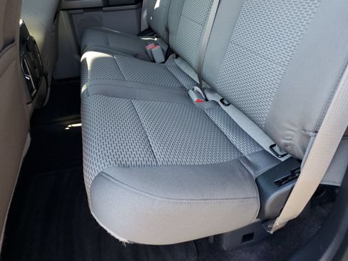 Used 2016 Ford F150 XLT w/ Equipment Group 302A Luxury AWD/4WD image 14