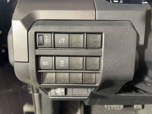 New 2025 Toyota Tacoma SR5 image 25