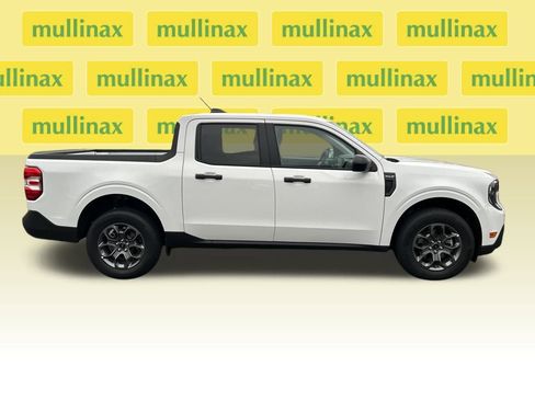 Used 2025 Ford Maverick XLT w/ XLT Luxury Package image 2