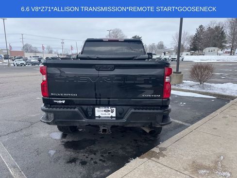 Used 2024 Chevrolet Silverado 2500 Custom w/ Custom Convenience Package image 11