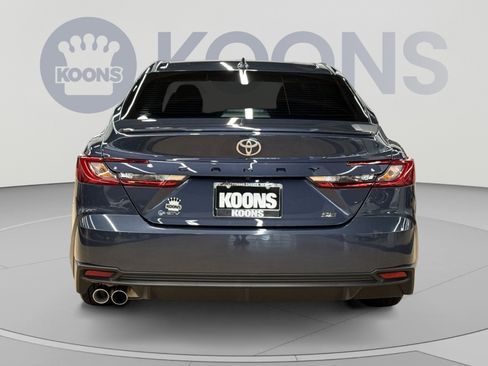 Used 2026 Toyota Camry SE w/ Convenience Package FWD image 10
