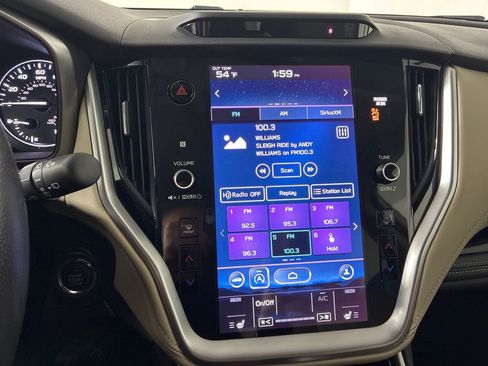 Certified 2022 Subaru Outback Limited image 31