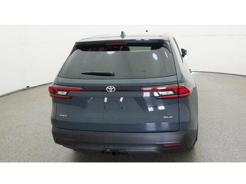 New 2026 Toyota Grand Highlander XLE FWD image 7