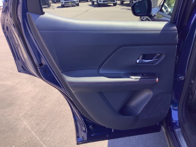 Used 2025 Nissan Kicks SR w/ Illumination Package AWD/4WD image 23