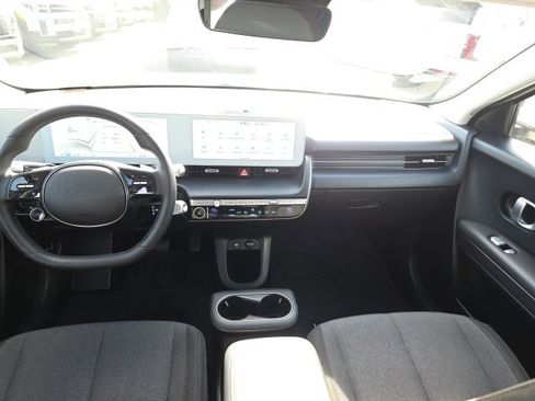 Certified 2024 Hyundai Ioniq 5 SEL image 27